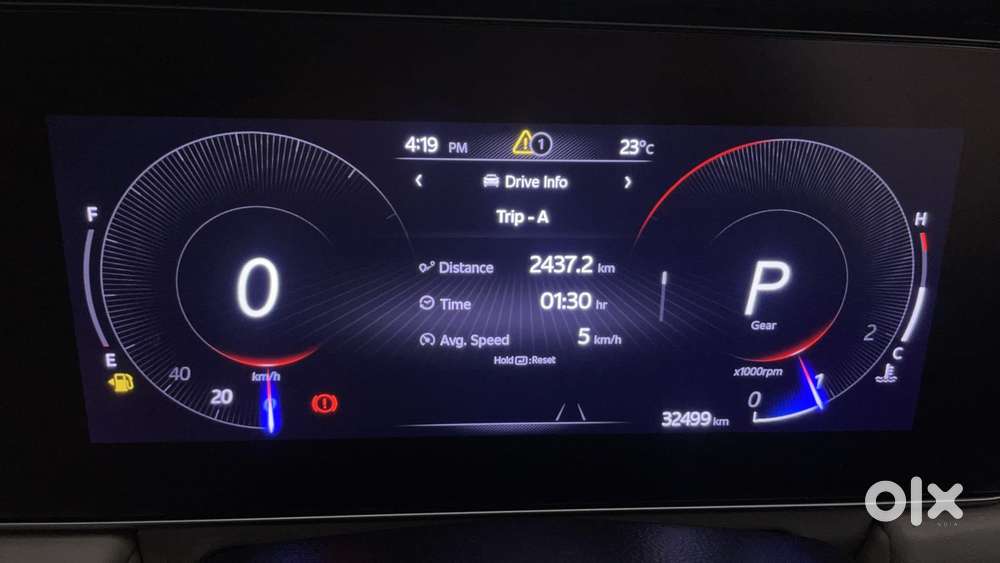 Mahindra Xuv700 2.0 Ax 7 Petrol At Luxury Pack Str, 2021, Petrol