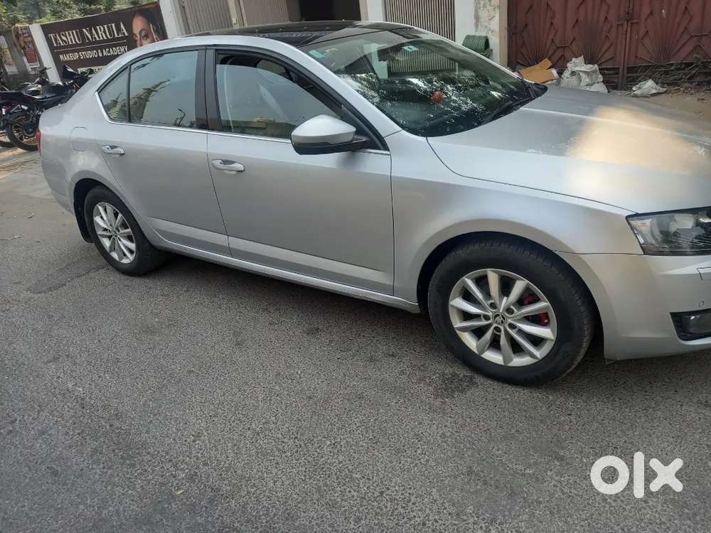 Automatic Skoda Octavia Petrol 2016