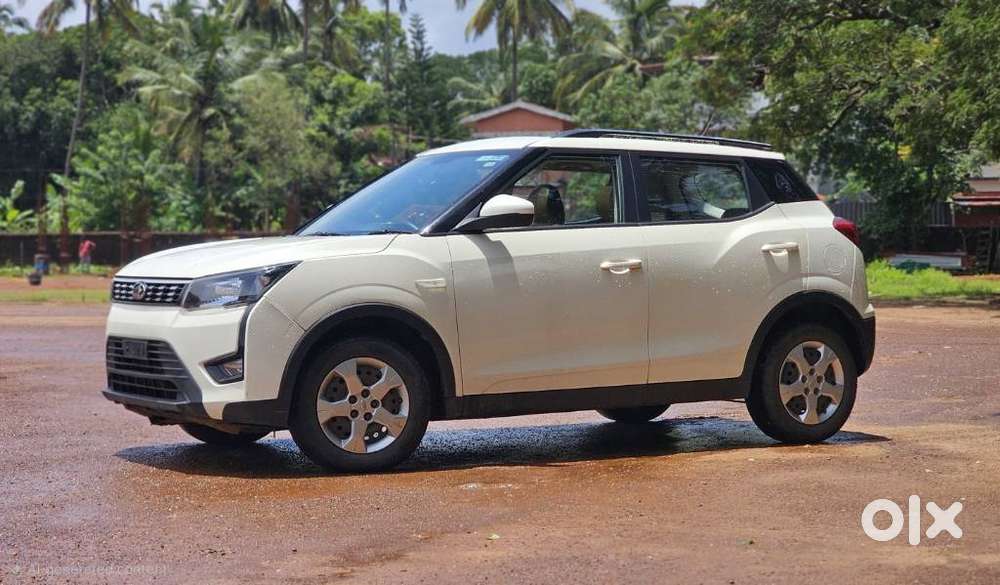 Mahindra Xuv300 W6 Amt Diesel, 2023, Diesel