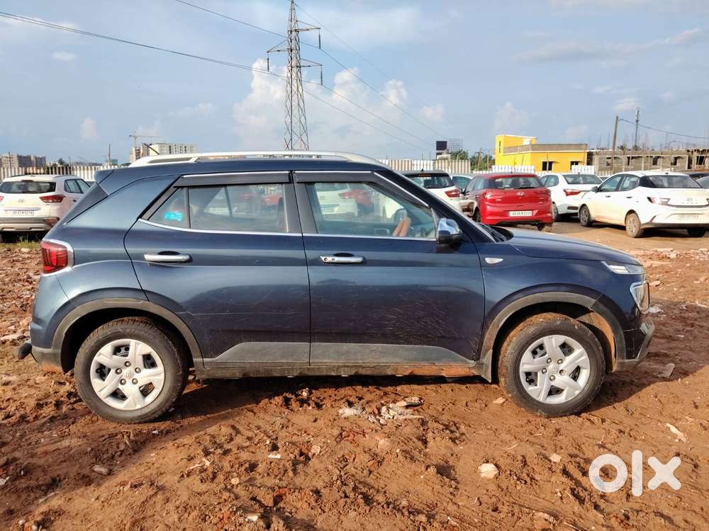 Hyundai Venue S 1.2 Petrol, 2020, Petrol