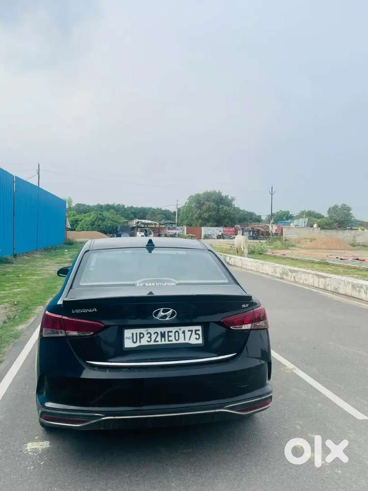 Hyundai Verna Sunroof Diesel Sx Crdi Mt 2021