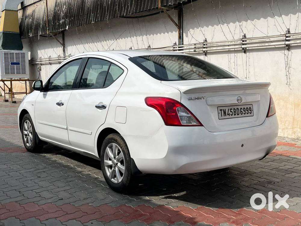 Nissan Sunny, 2013, Diesel