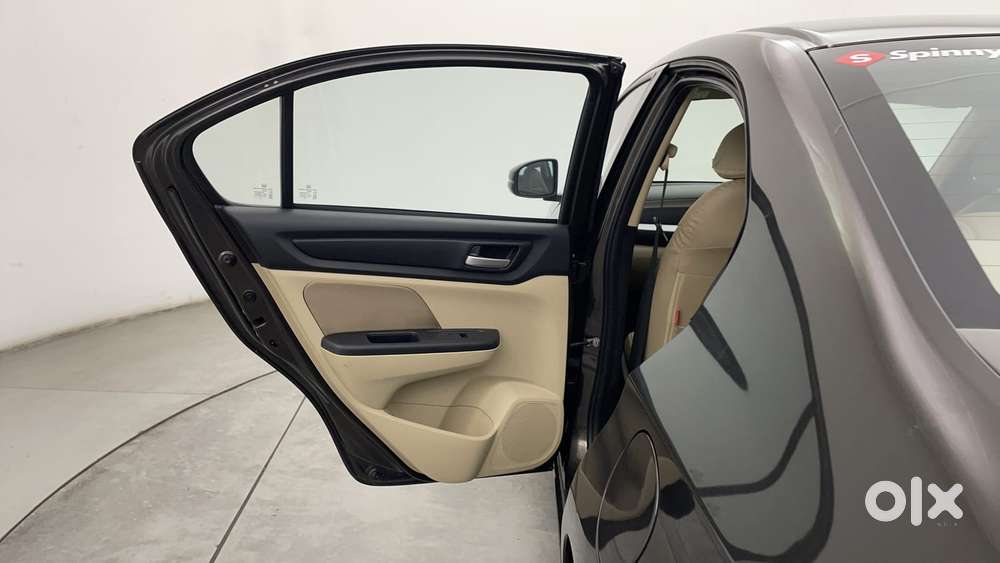 Honda Amaze Vx 1.2 Petrol Cvt, 2022, Petrol