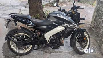 Ns 200 second hand cheap bike price