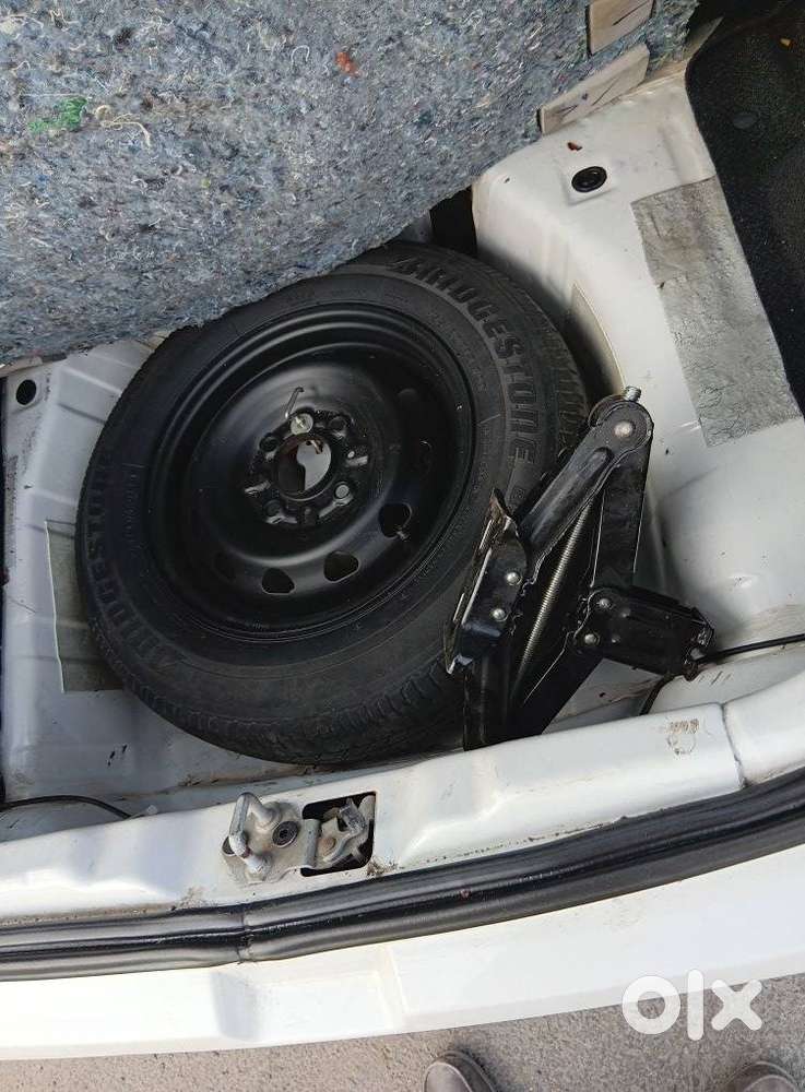 Tata Tiago Xe, 2018, Petrol