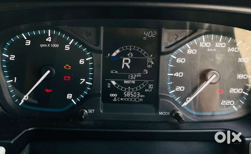 Tata Punch Pure, 2022, Petrol