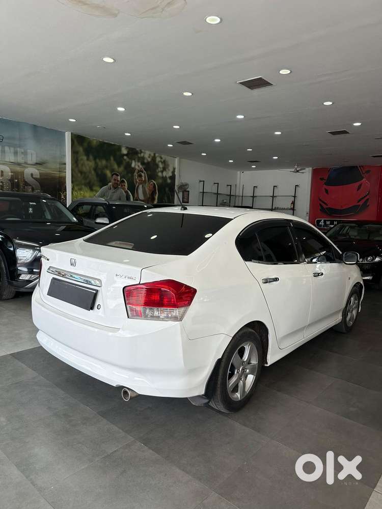 Honda City V Mt Exclusive, 2010, Petrol