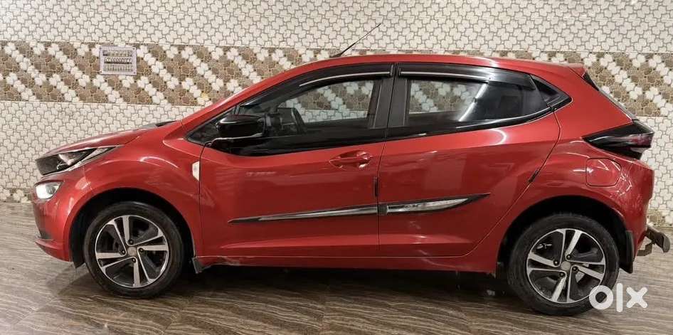 Tata Altroz Xz, 2020, Petrol