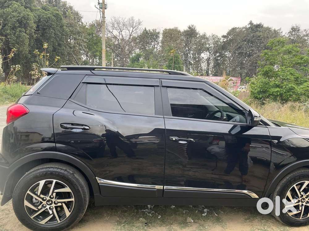 Mahindra Xuv300 Petrol 2023