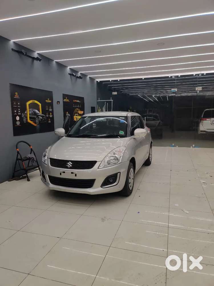 Maruti Suzuki Swift 2016 Petrol 48000 Km Driven