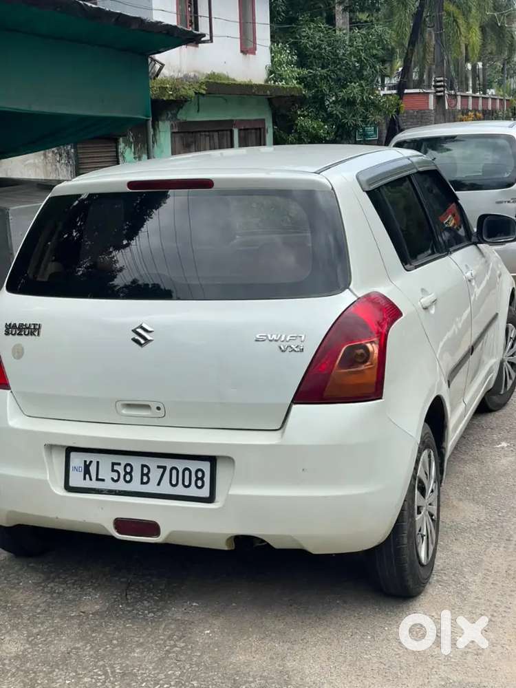 Swift Maruti 2009 Model Petrol Car