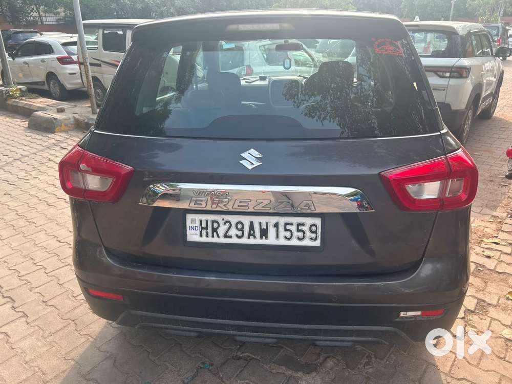 2020 Maruti Brezza Lxi