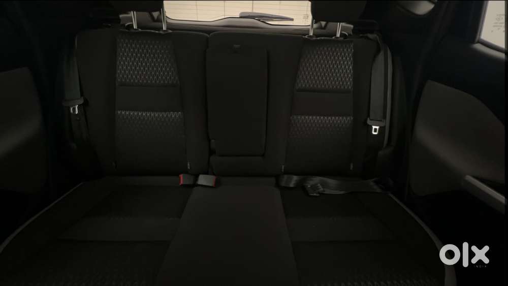 Nissan Magnite Xv Turbo, 2022, Petrol