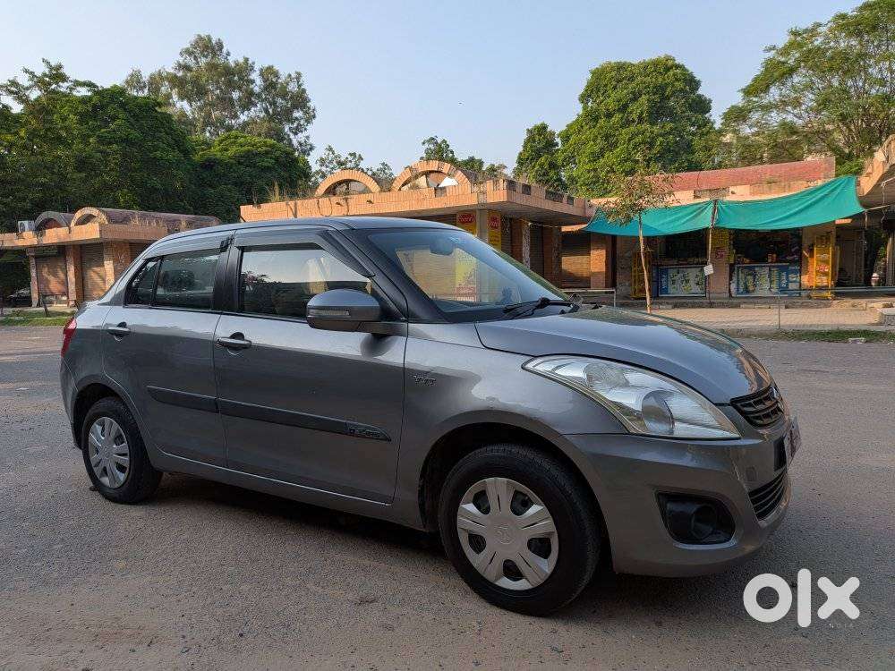 Maruti Suzuki Swift Dzire 1.2 Vxi Bsiv, 2014, Petrol