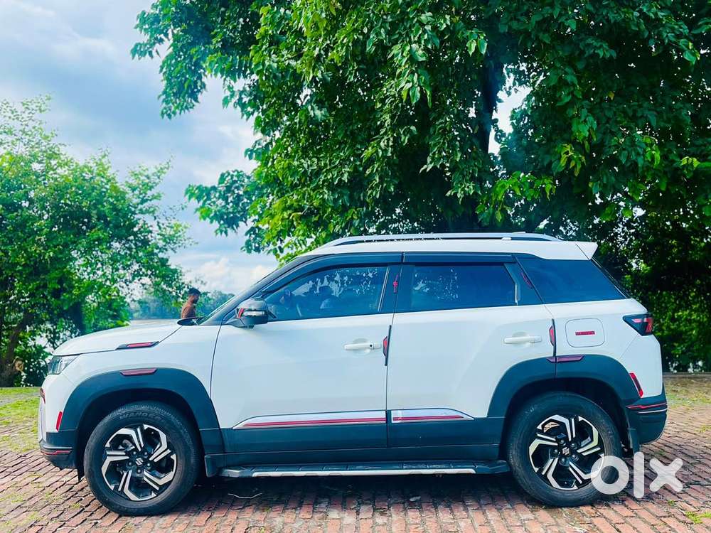 Maruti Suzuki Brezza 1.5 Zxi Plus At Smart Hybrid, 2024, Petrol