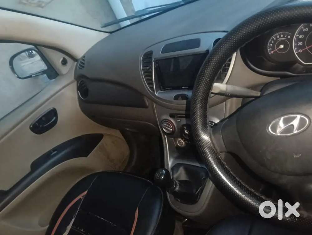 गुड कंडीशन गाड़ी है 1 ₹ का भी खर्चा नहीं है जिसे लेनी है वो मैसेज करें
