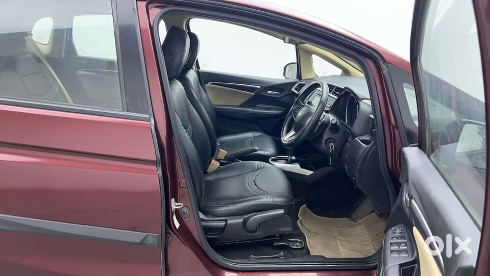 Honda Jazz V At I-vtec, 2016, Petrol