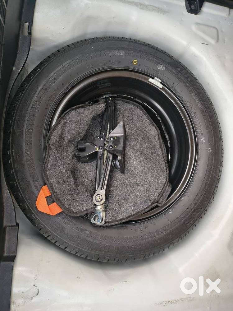 Hyundai I20 Asta (o) 1.2 Ivt, 2022, Petrol