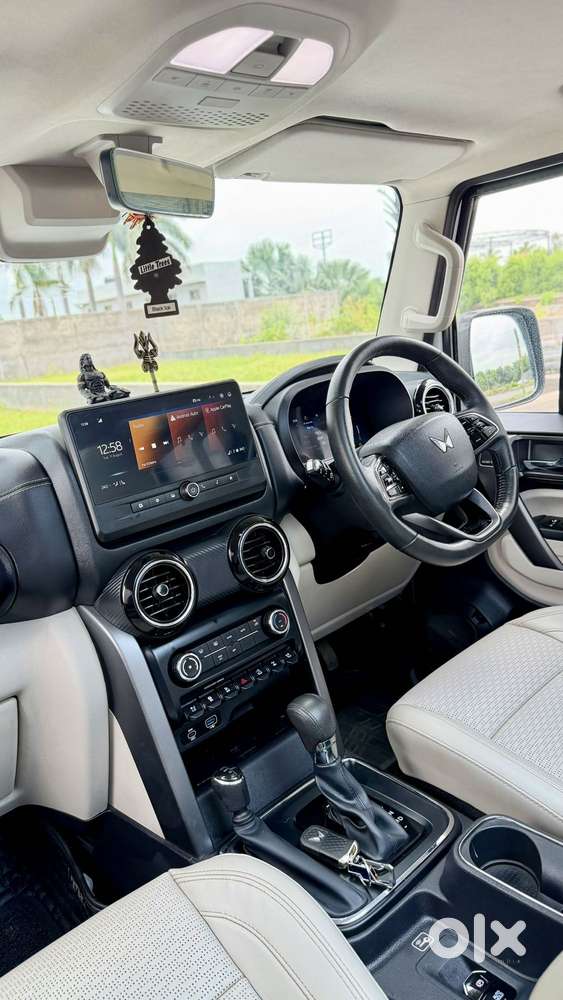Mahindra Thar Roxx Ax7 L Diesel At 4wd, 2025, Diesel
