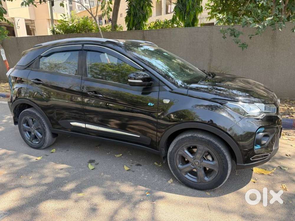 Tata Nexon Ev Xz Plus Dark Edition, 2023