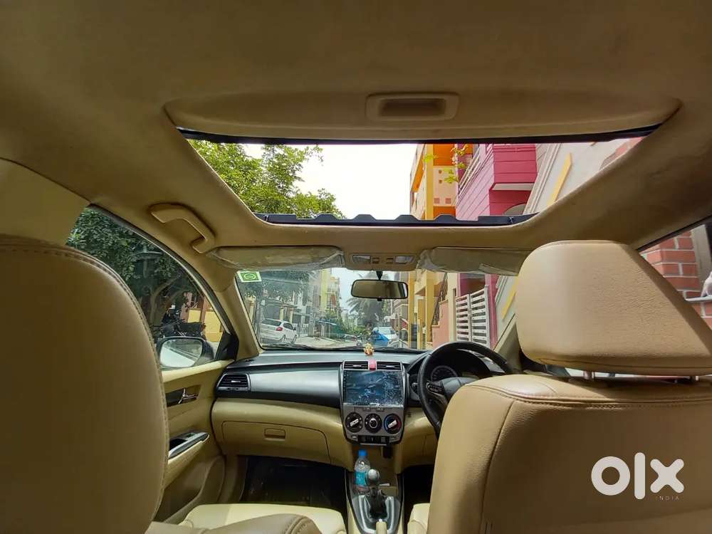 Honda City Ivtec Topend Sunroof Petrol Infotainment System