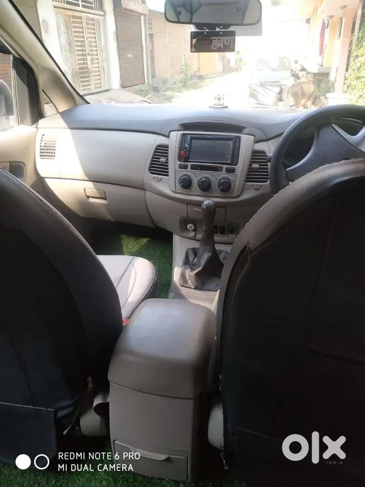 Toyota Innova Diesel 2014