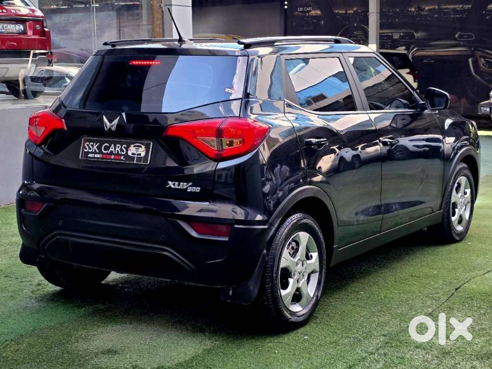 Mahindra Xuv300 W6, 2024, Petrol