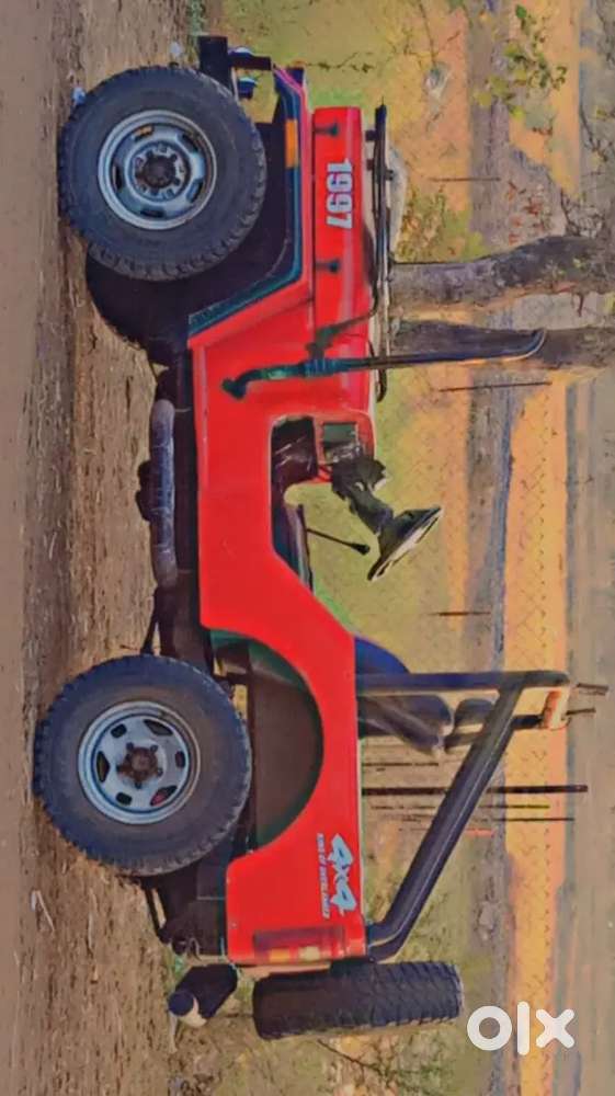 Mahindra Marshal 2000