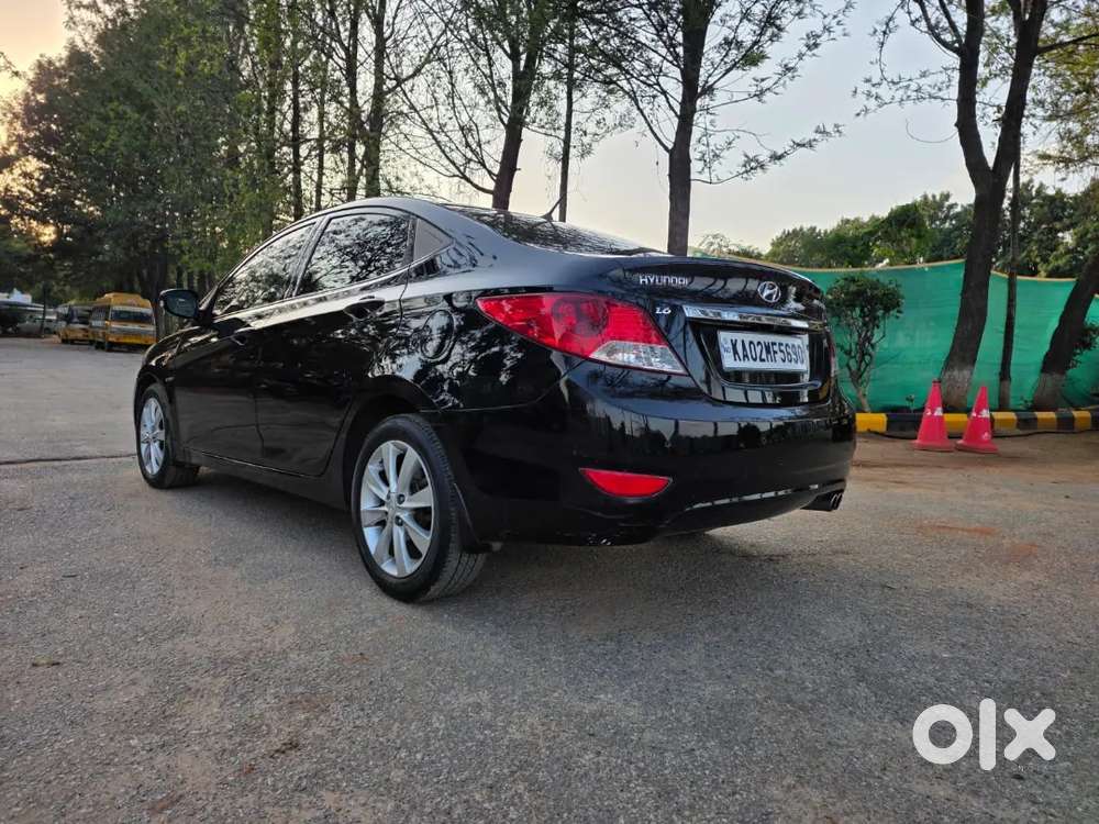 Hyundai Verna Fluidic 2011