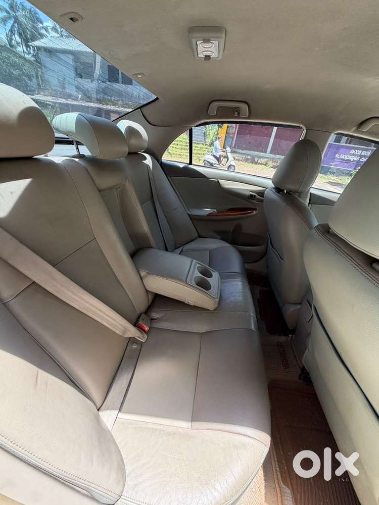 Toyota Corolla Altis 2009 Petrol