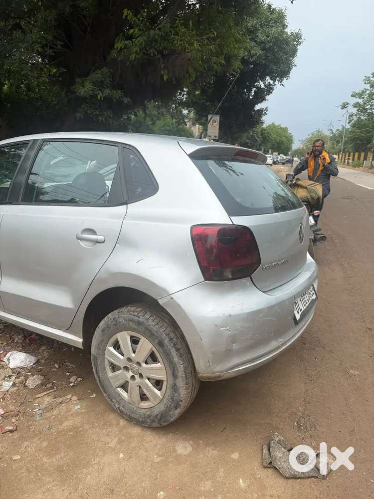 Volkswagen Polo 2012 Petrol 80000 Km Driven