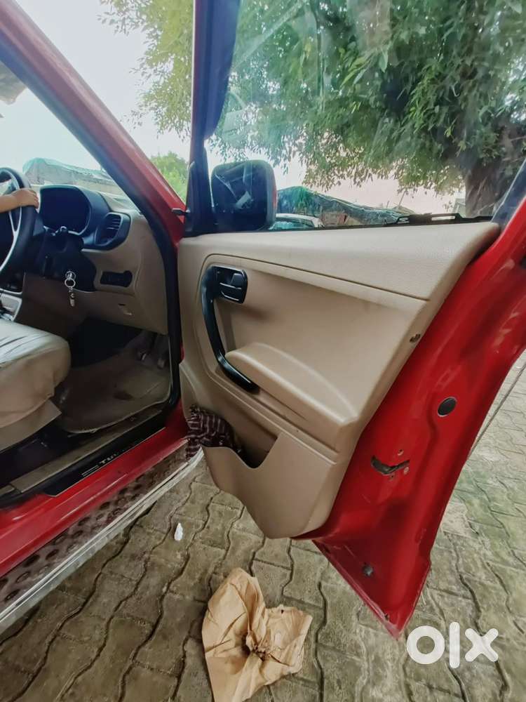 Mahindra Tuv 300 Diesel 2016