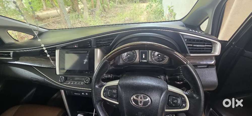 Toyota Innova Crysta 2016 Diesel 153000 Km Driven
