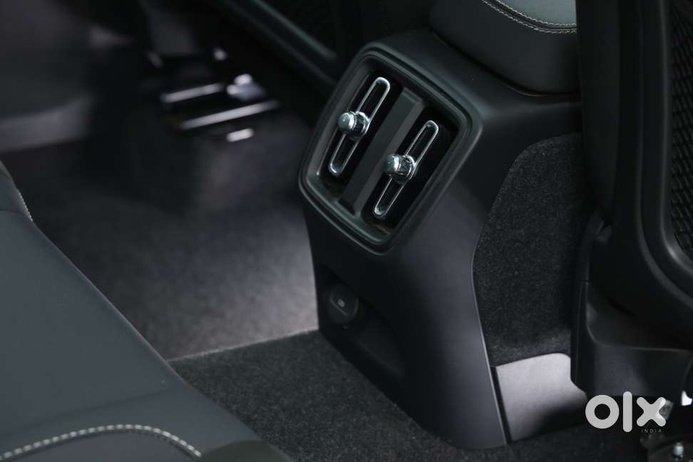 Volvo Xc40 Recharge, 2025, Electric