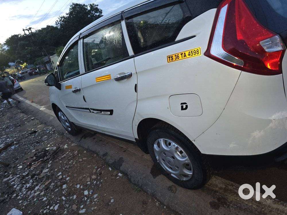 Mahindra Marazzo M2 8str, 2023, Diesel