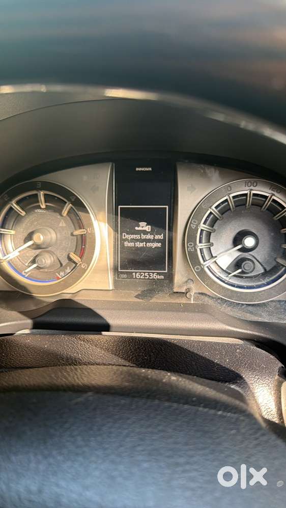Toyota Innova Crysta Diesel 2016