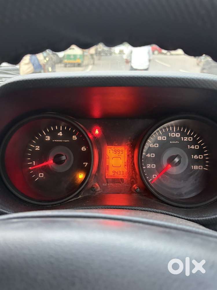 Mahindra Tuv 300 T6, 2017, Diesel