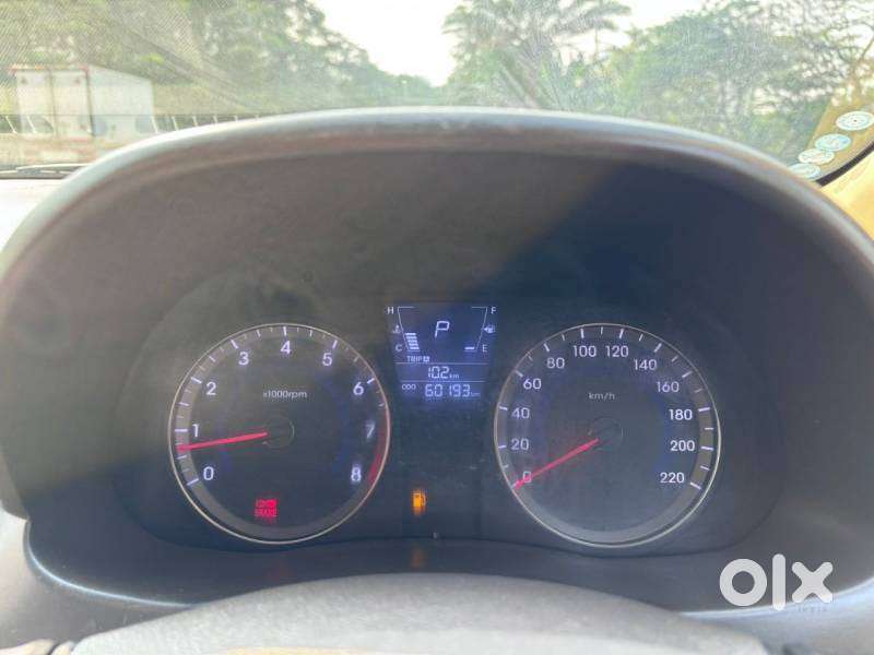 Hyundai Verna 1.6 S (o) Vtvt At, 2016, Petrol