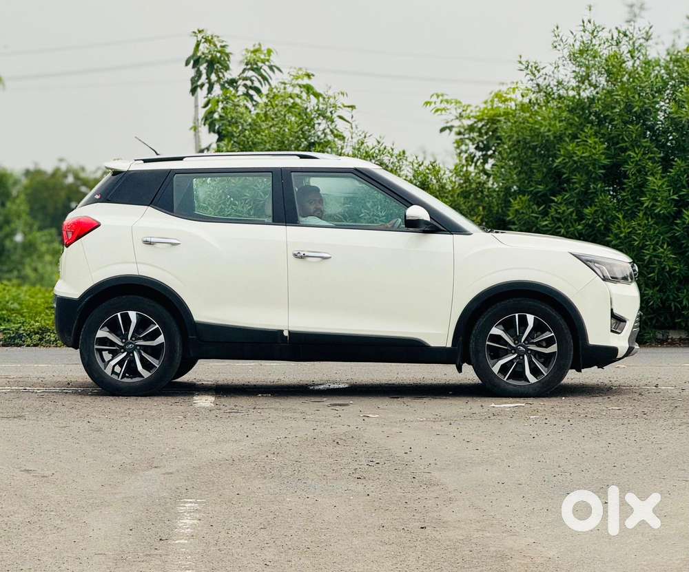 Mahindra Xuv300 W8 (o) 1.5 Diesel Amt, 2019, Diesel