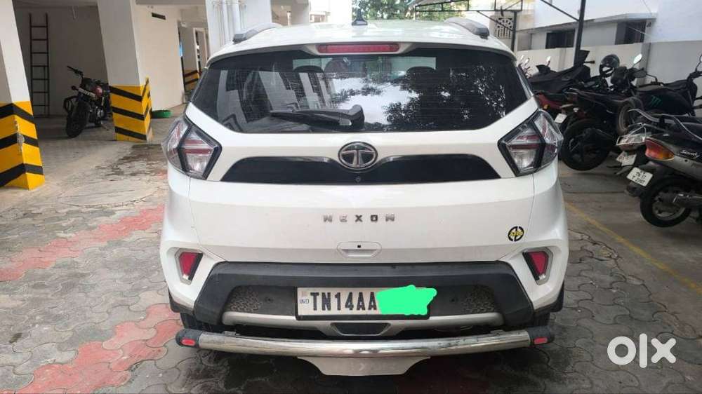 32000 Low Km 2022 Nexon Xz+ White Color Peteol