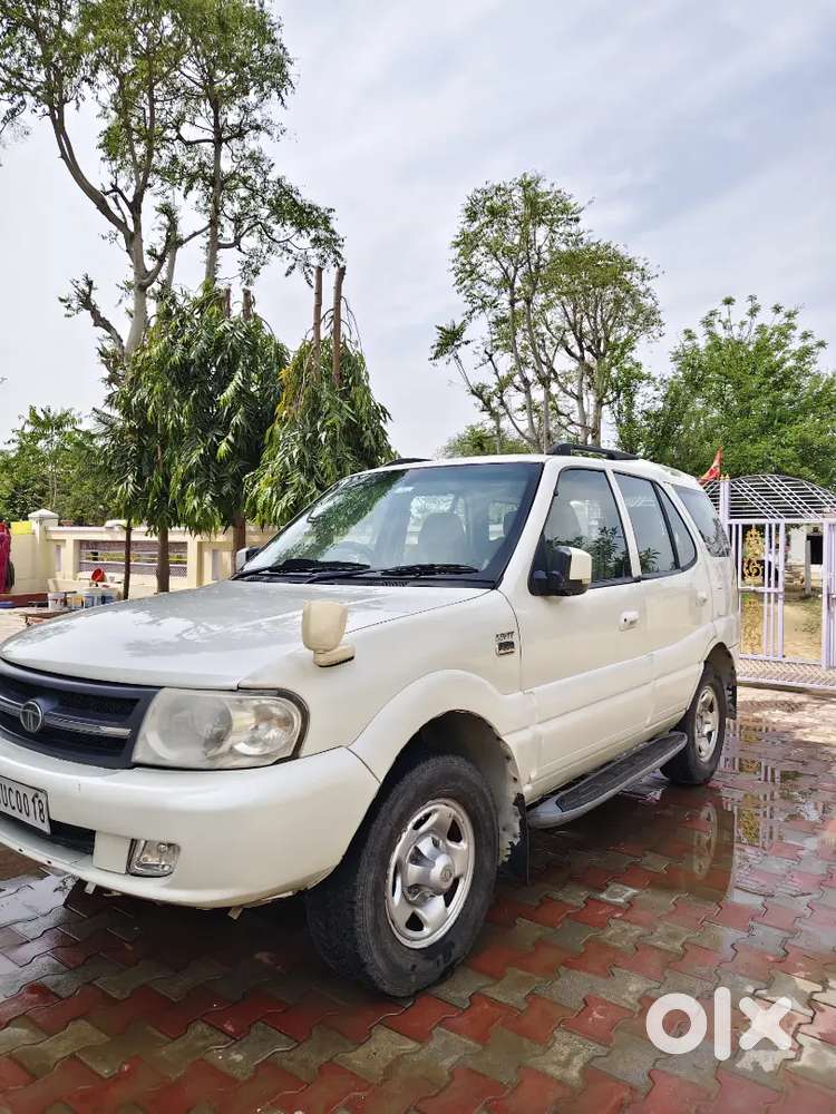 Tata Safari Dicor 2014 Diesel 108495 Km Driven