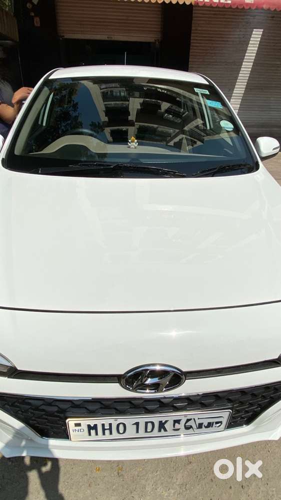 2019 Hyundai Elite Petrol Cvt White 1st Owner