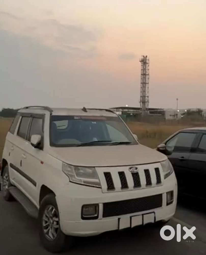 Mahindra Tuv 300 2016