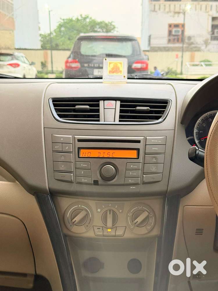 Maruti Suzuki Ertiga Vxi Shvs, 2013, Petrol