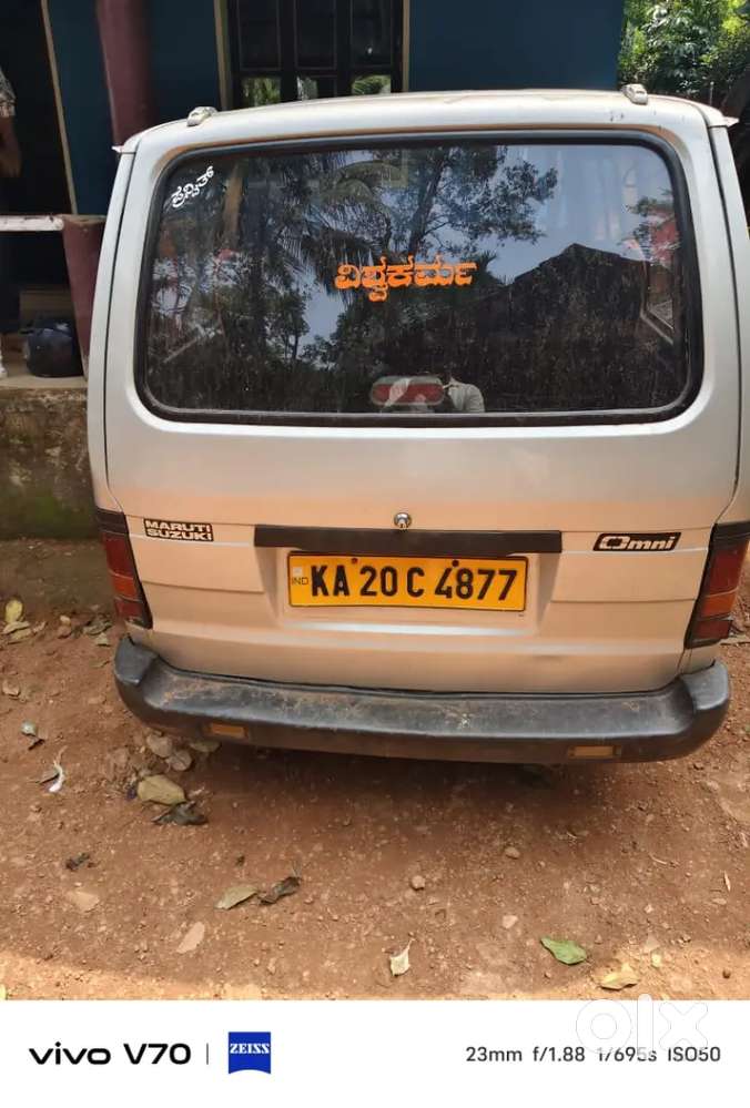 Maruti Suzuki Omni 2012