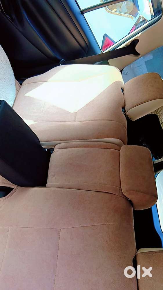 Toyota Innova Crysta 2.4 Gx Limited Edition 8 Str, 2023, Diesel