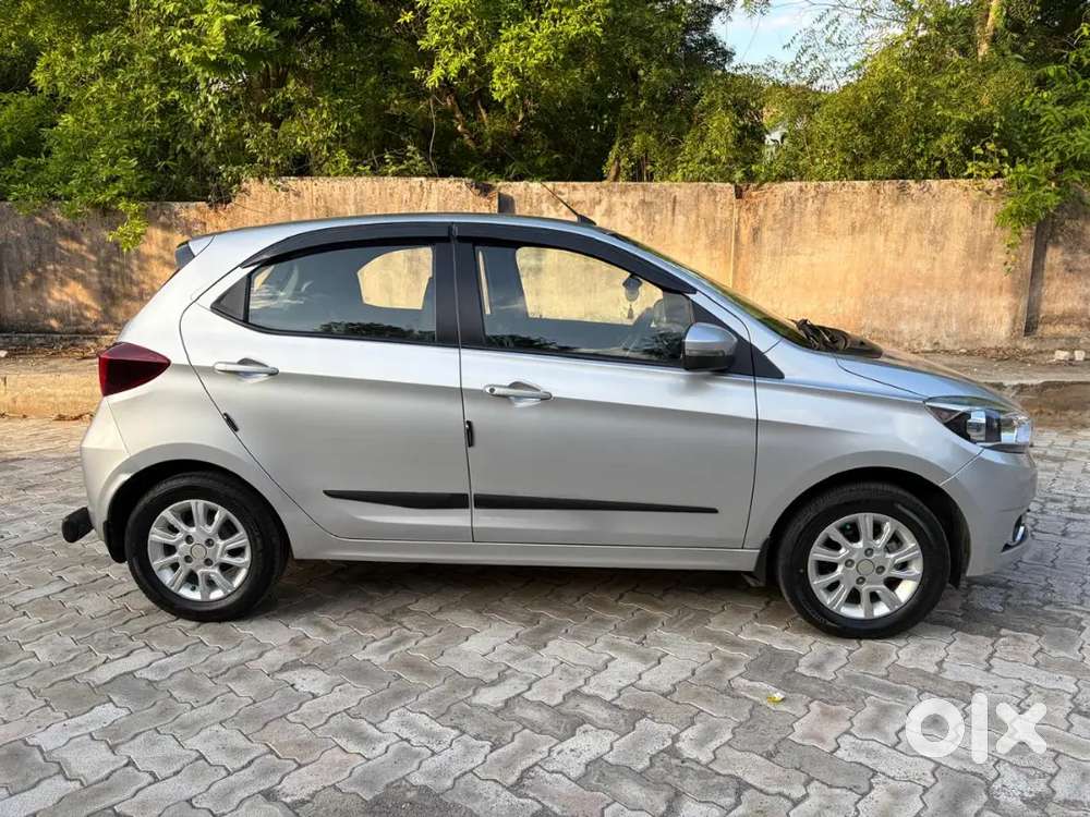 Tata Tiago Petrol 2018