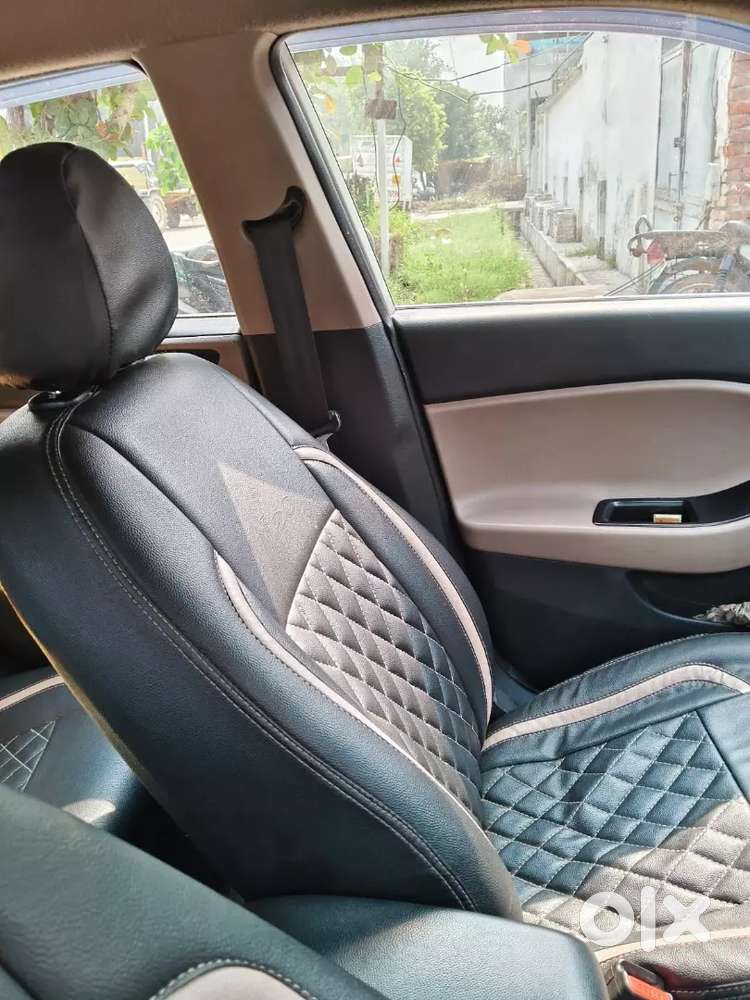 Acchi Gadi Hai Bahar Se Cng Lagi Hui Hai Rc Per Rc Per Chadhi Hui Hai