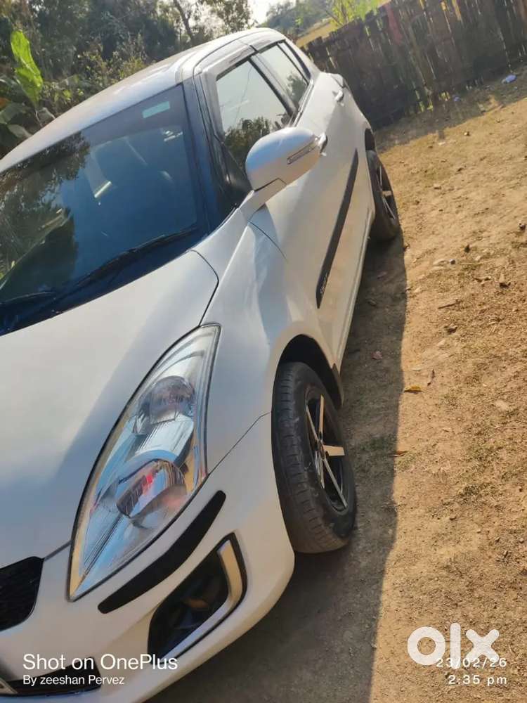 Maruti Suzuki Swift Vxi 2015 Petrol Alloy Wheels