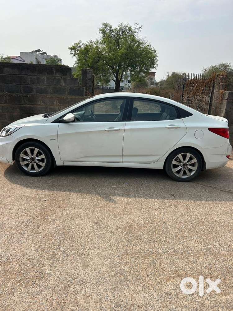Hyundai Car Diesel 2012